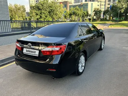 Toyota Camry 2014 года за 10 000 000 тг. в Алматы – фото 4