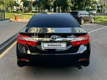 Toyota Camry 2014 года за 10 000 000 тг. в Алматы – фото 6