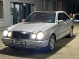 Mercedes-Benz E 320 1998 года за 5 200 000 тг. в Астана – фото 3