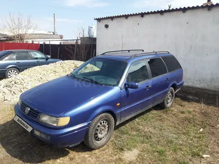 Volkswagen Passat 1994 года за 1 750 000 тг. в Караганда
