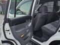 Toyota Land Cruiser Prado 2007 годаүшін16 700 000 тг. в Алматы – фото 32