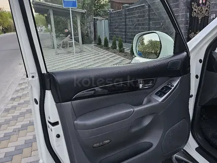 Toyota Land Cruiser Prado 2007 года за 16 700 000 тг. в Алматы – фото 36