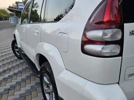 Toyota Land Cruiser Prado 2007 года за 16 700 000 тг. в Алматы – фото 11
