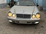 Mercedes-Benz CLK 230 1999 годаүшін2 500 000 тг. в Алматы