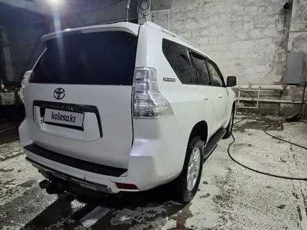 Toyota Land Cruiser Prado 2010 года за 18 000 000 тг. в Астана – фото 5