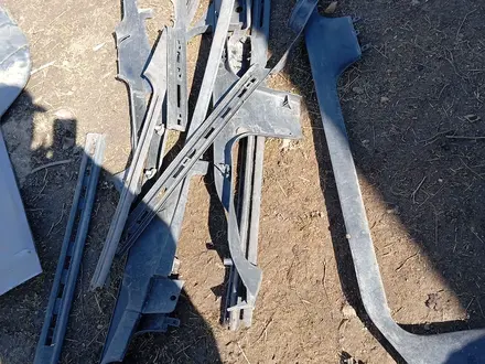 Накладка замка багажника порог бабочка за 10 000 тг. в Астана – фото 9