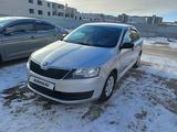 Skoda Rapid 2014 годаfor3 900 000 тг. в Актобе – фото 3