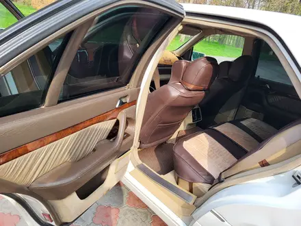 Mercedes-Benz S 320 1996 года за 2 850 000 тг. в Тараз – фото 25