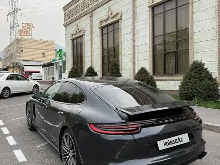 Porsche Panamera 2018 года за 45 000 000 тг. в Алматы – фото 7