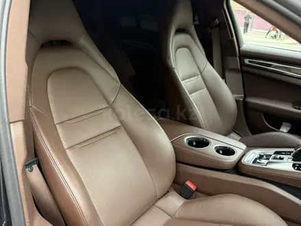 Porsche Panamera 2018 года за 45 000 000 тг. в Алматы – фото 9