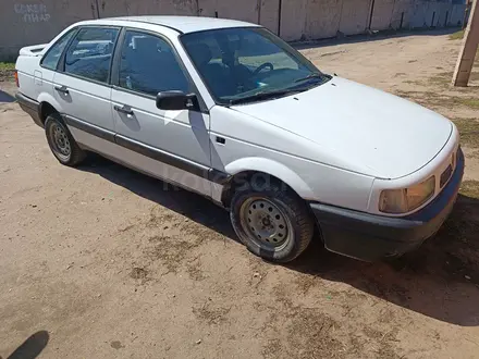 Volkswagen Passat 1991 года за 890 000 тг. в Павлодар