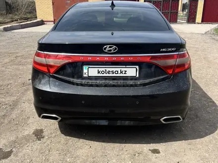 Hyundai Grandeur 2015 года за 8 000 000 тг. в Караганда – фото 6