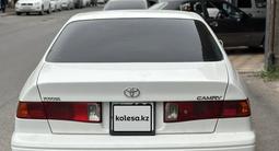 Toyota Camry 2001 года за 4 600 000 тг. в Шымкент – фото 2