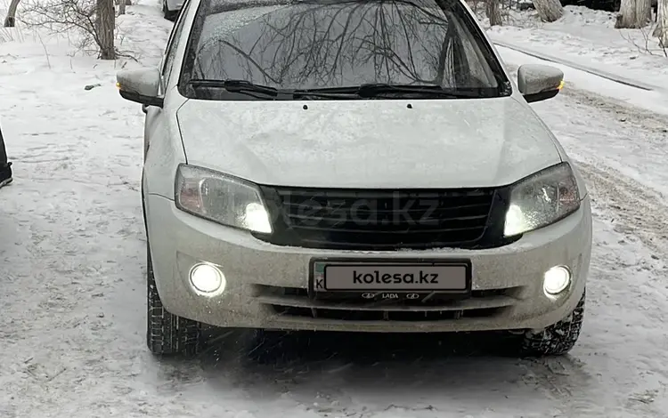 ВАЗ (Lada) Granta 2190 2013 года за 2 350 000 тг. в Караганда