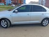 Skoda Rapid 2015 годаүшін4 900 000 тг. в Уральск – фото 2