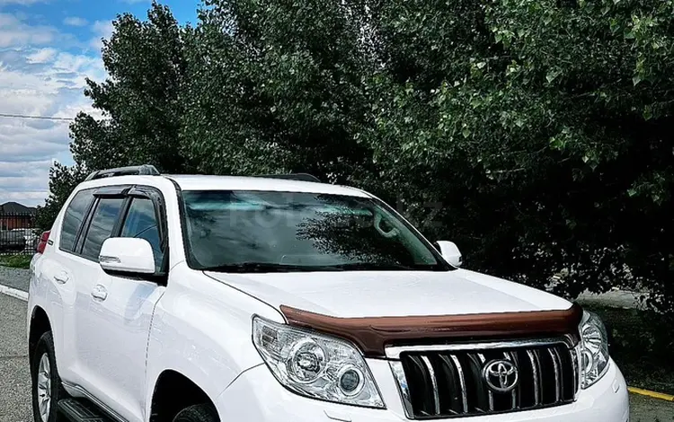 Toyota Land Cruiser Prado 2011 годаүшін13 800 000 тг. в Актобе