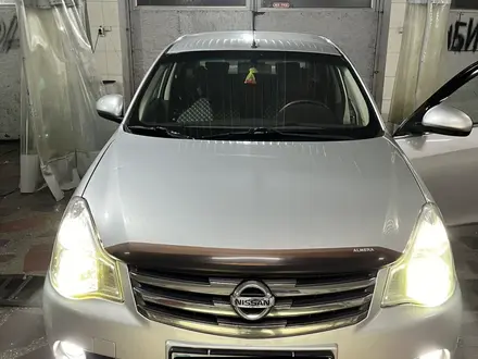 Nissan Almera 2013 года за 4 300 000 тг. в Алматы – фото 2