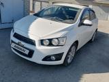 Chevrolet Aveo 2014 годаүшін4 100 000 тг. в Семей – фото 2