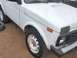 ВАЗ (Lada) Lada 2121 2011 годаfor1 600 000 тг. в Актобе – фото 3