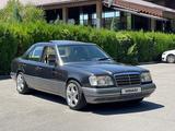 Mercedes-Benz E 280 1994 годаfor3 300 000 тг. в Тараз