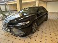 Toyota Camry 2018 года за 12 950 000 тг. в Алматы – фото 8