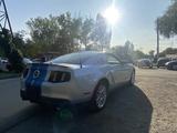 Ford Mustang 2012 года за 11 500 000 тг. в Алматы – фото 3