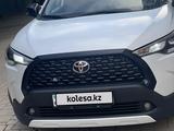 Toyota Corolla Cross 2023 годаүшін11 000 000 тг. в Актобе – фото 2