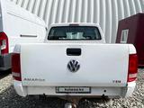 Volkswagen Amarok 2011 года за 3 900 000 тг. в Атырау – фото 5
