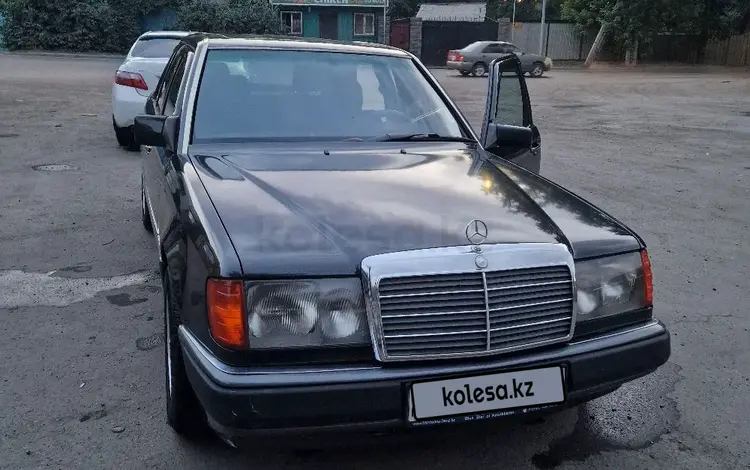 Mercedes-Benz E 220 1993 года за 3 250 000 тг. в Алматы