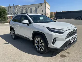 Toyota RAV4 Luxe+