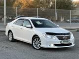 Toyota Camry 2014 годаүшін8 600 000 тг. в Актобе – фото 3