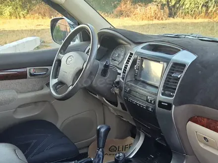 Toyota Land Cruiser Prado 2006 года за 9 000 000 тг. в Актобе – фото 5