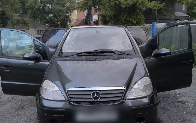 Mercedes-Benz A 190 2001 годаfor2 500 000 тг. в Астана