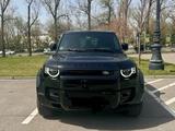 Land Rover Defender 2023 годаүшін44 900 000 тг. в Алматы