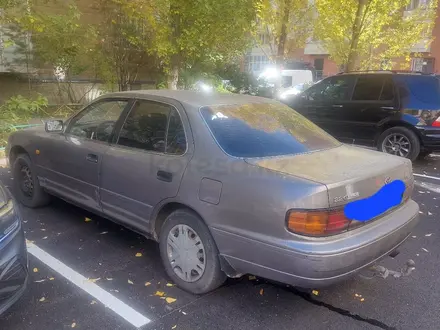 Toyota Camry 1994 года за 1 800 000 тг. в Астана – фото 4