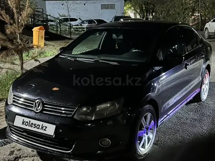 Volkswagen Polo 2014 года за 2 600 000 тг. в Астана – фото 2
