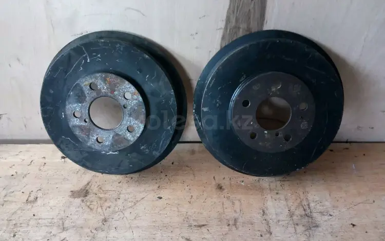 Тормозные барабаны на Subaru Legacy 1994-1997 год. за 5 000 тг. в Алматы
