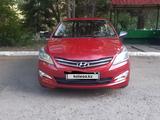 Hyundai Accent 2015 годаfor5 600 000 тг. в Усть-Каменогорск – фото 2