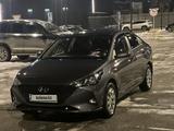 Hyundai Accent 2021 года за 8 200 000 тг. в Шымкент – фото 2