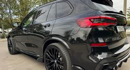 BMW X5 2020 года за 37 000 000 тг. в Алматы – фото 2