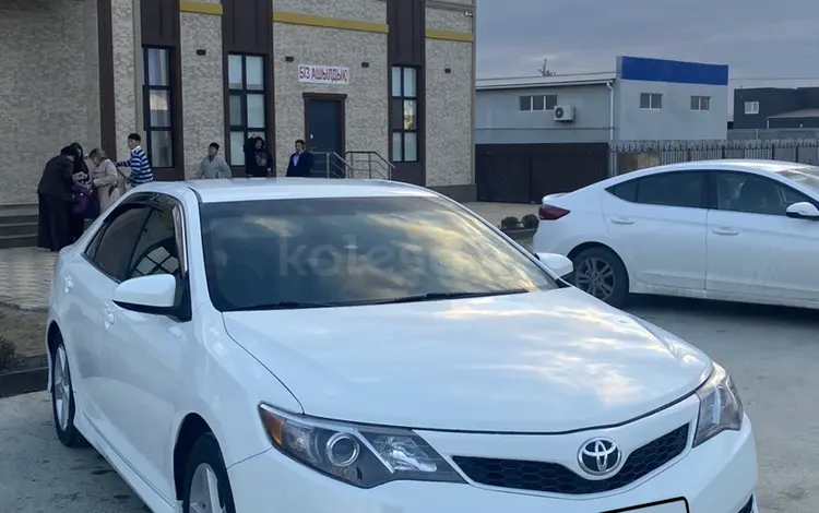 Toyota Camry 2012 годаүшін8 400 000 тг. в Атырау