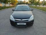 Opel Astra 2014 годаүшін5 100 000 тг. в Караганда – фото 4