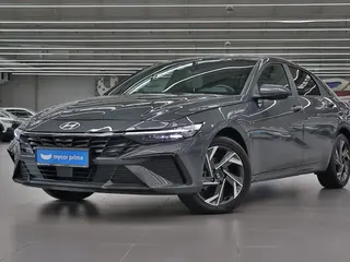 Hyundai Elantra Luxe