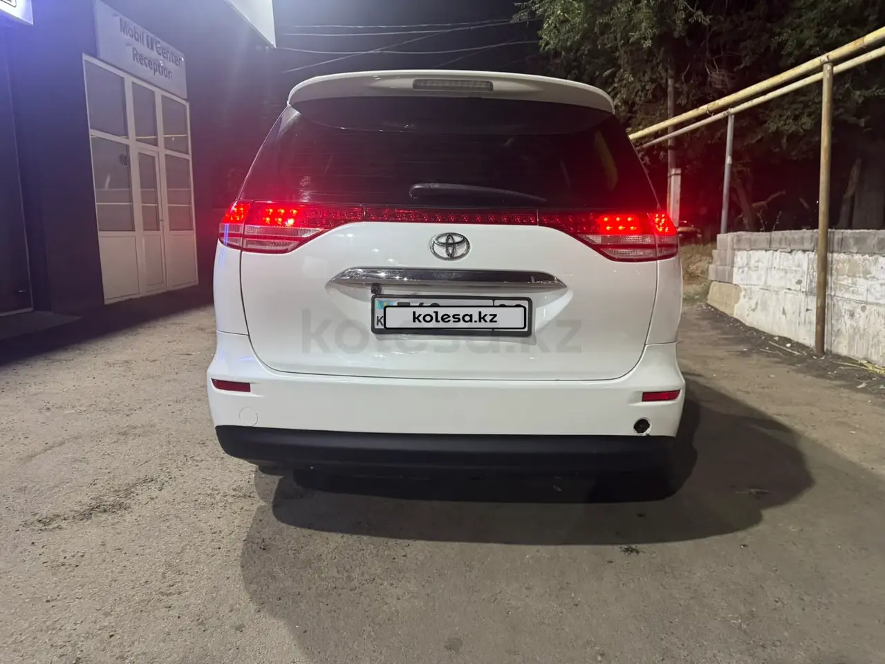 Toyota Previa, 2006