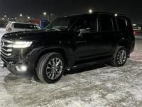 Toyota Land Cruiser 2021 годаүшін54 000 000 тг. в Алматы