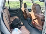 Honda CR-V 1997 годаfor3 000 000 тг. в Усть-Каменогорск – фото 5