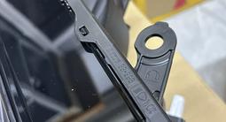 Фары Toyota Camry 80 ОРИГИНАЛ за 870 000 тг. в Алматы – фото 2