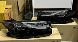 Фары Toyota Camry 80 ОРИГИНАЛ за 870 000 тг. в Алматы