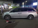 Honda Odyssey 2013 года за 6 500 000 тг. в Атырау