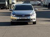 Volkswagen Passat 2013 года за 6 500 000 тг. в Алматы